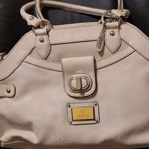 GUESS HANDBAG